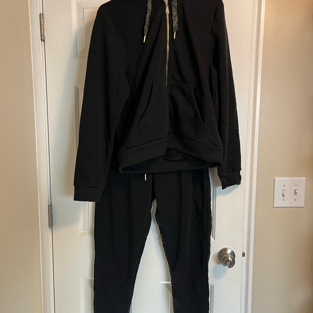 NWT Black Sweatshirt and Jogger Set